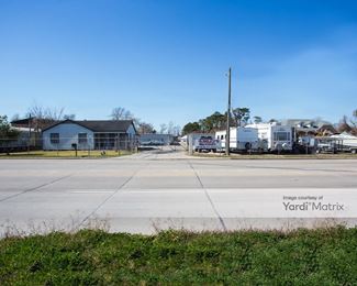 Photo 1 of Right Move Storage - 229 Dell Dale Street, Channelview, TX
