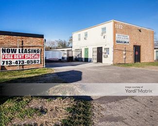 Photo 5 of Southmore Lock-Store - 1112 West Southmore Avenue, Pasadena, TX