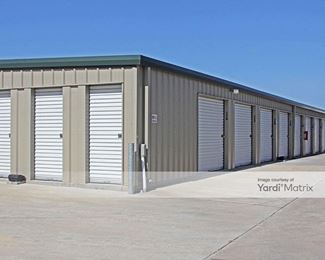 Photo 4 of Angleton Climate Controlled - 1009 South Velasco Street, Angleton, TX