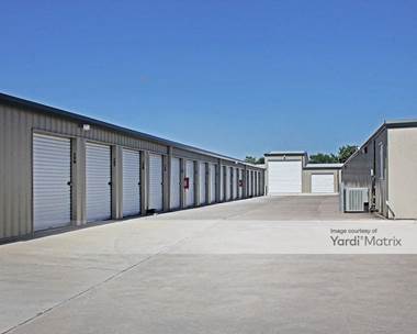 Storage Units for Rent available at 1009 South Velasco Street, Angleton, TX 77515