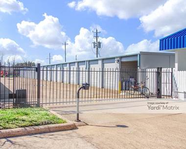 Storage Units for Rent available at 212 Abner Jackson Pkwy, Lake Jackson, TX 77566