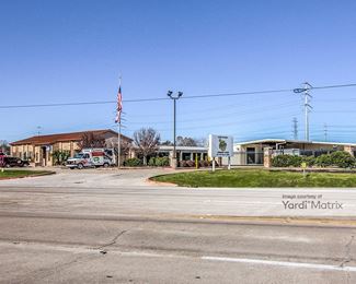 Photo 2 of iStorage - 620 Normandy Street, Houston, TX