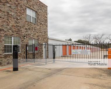 Storage Units for Rent available at 21667 Aldine Westfield Road, Humble, TX 77338