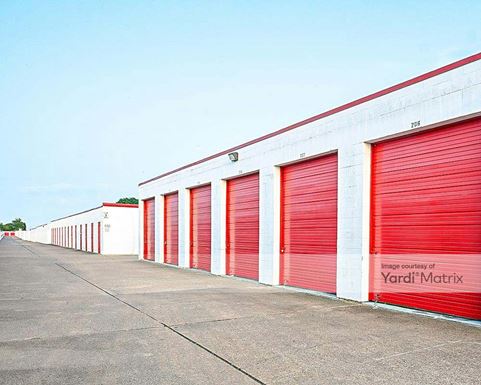 Photo 5 of Seabrook Storage on Highway 146 - 3018 Bayport Blvd, Seabrook , TX
