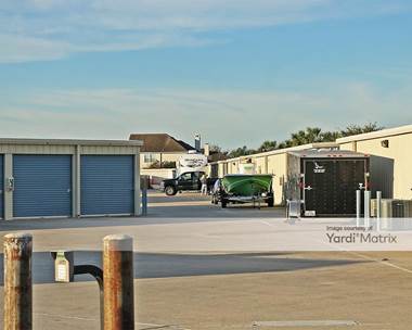 Storage Units for Rent available at 3730 Columbia Memorial Pkwy, League City, TX 77573