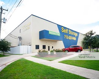 Photo 4 of Extra Space Storage - 1927 Scott Street, Houston, TX