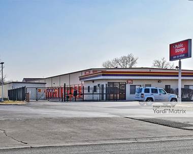 Storage Units for Rent available at 1556 West Ogden Avenue, Naperville, IL 60540