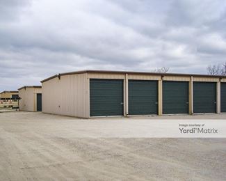 Photo 3 of Route 47 Lock Up Self Storage - 1370 North Route 47, Morris, IL