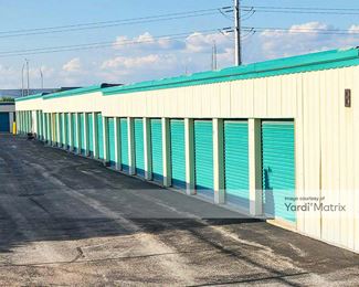 Photo 3 of Storage Rentals of America - 1200 Davis Road, Elgin, IL