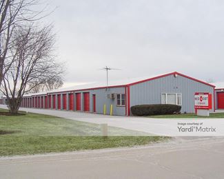 Photo 1 of Storage Rentals of America - 10 Ford Drive, New Lenox, IL