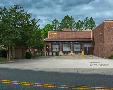 Storage Units for Rent available at 2072 Valleydale Road, Hoover, AL 35244
