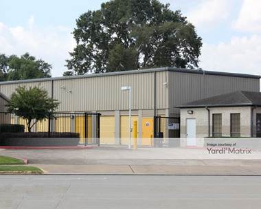 Storage Units for Rent available at 2410 Marina Bay Drive, League City, TX 77573