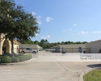 Photo 4 of Public Storage - 502 Farm To Market Road 646 West, League City, TX
