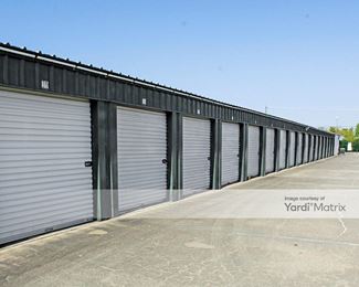 Photo 4 of iStorage - 4600 FM 646 Road East, Dickinson , TX