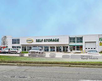 Photo 1 of U-Stor-It - 2100 Ogden Avenue, Lisle, IL