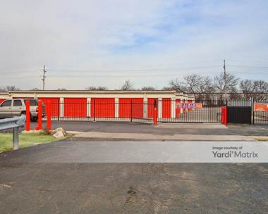 Storage Units for Rent available at 499 Phillips Court, Carol Stream, IL 60188