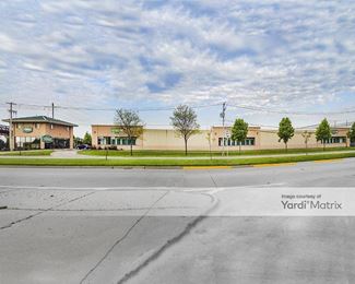 Photo 2 of Extra Space Storage - 3459 IL-59, Naperville, IL