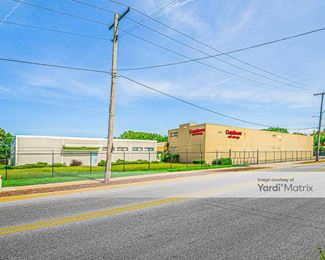 Photo 2 of CubeSmart Self Storage - 855 West Taft Street, Gary, IN