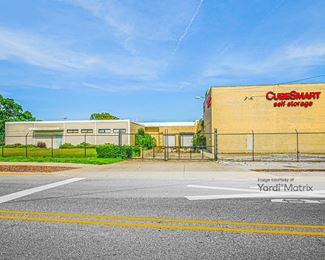 Photo 4 of CubeSmart Self Storage - 855 West Taft Street, Gary, IN