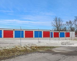 Photo 4 of Lake County Storage - 1100 West Rollins Road, Round Lake Heights, IL