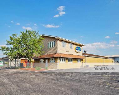 Storage Units for Rent available at 8757 Louisiana Street, Merrillville, IN 46410