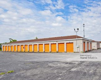 Photo 4 of StorSafe - 8757 Louisiana Street, Merrillville, IN