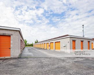 Photo 6 of StorSafe - 8757 Louisiana Street, Merrillville, IN