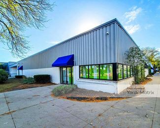 Photo 2 of Extra Space Storage - 700 East Park Avenue, Libertyville, IL