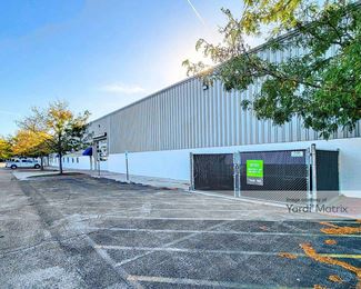 Photo 4 of Extra Space Storage - 700 East Park Avenue, Libertyville, IL