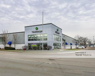 Photo 5 of Extra Space Storage - 700 East Park Avenue, Libertyville, IL