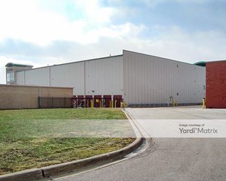 Photo 5 of Extra Space Storage - 16869 Kilbourne Street, Country Club Hills, IL