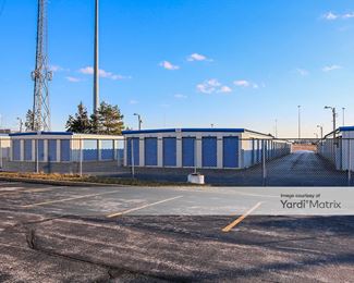 Photo 4 of Hwy 41 Self Storage - 300 Old Skokie Hwy, Park City, IL