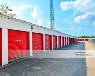 Photo 4 of Extra Space Storage - 6045 Fairmont Pkwy, Pasadena, TX