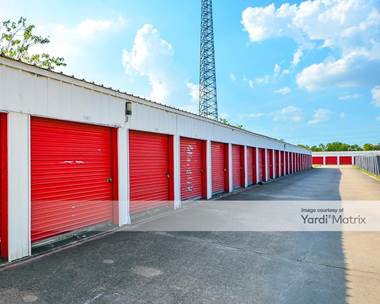 Storage Units for Rent available at 6045 Fairmont Pkwy, Pasadena, TX 77505