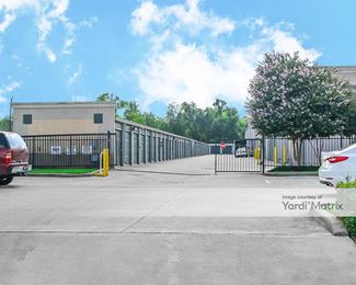 Photo 2 of Public Storage - 707 Maxey Road, Houston, TX