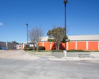 Photo 3 of Public Storage - 14645 Woodforest Blvd, Houston, TX