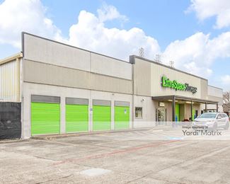 Photo 2 of Extra Space Storage - 900 NASA Pkwy, Webster, TX
