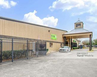 Photo 4 of Extra Space Storage - 6402 Fairmont Pkwy, Pasadena, TX