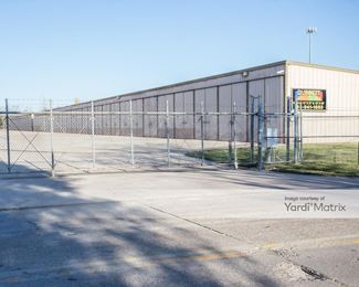 Photo 3 of Durrett Storage Center - 2825 Westside Drive, Pasadena, TX