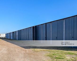 Photo 3 of CubeSmart Self Storage - 1932 FM 523, Freeport, TX