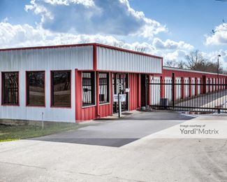Photo 2 of San Jacinto Storage - 2908 East Wallisville Road, Highlands, TX