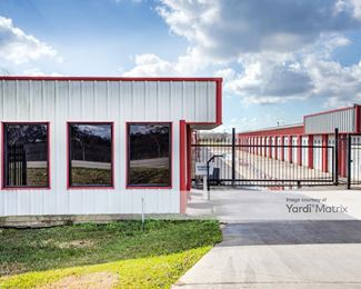 Photo 3 of San Jacinto Storage - 2908 East Wallisville Road, Highlands, TX