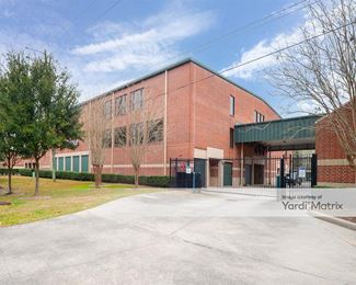 Photo 4 of Extra Space Storage - 1950 West Lake Houston Pkwy, Kingwood, TX