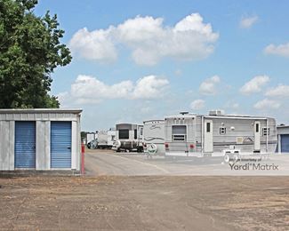 Photo 2 of Allen Mini-Storage - 2600 South Velasco, Angleton, TX