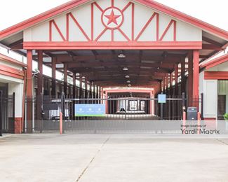 Photo 2 of SmartStop Self Storage - 20535 West Lake Houston Pkwy, Humble, TX