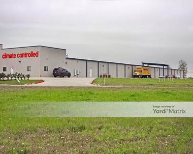 Storage Units for Rent available at 10800 Red Bluff Road, Pasadena, TX 77507