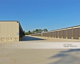 Photo 4 of BlueGate Boat-RV Storage - 10985 Sleepy Hollow Road, Conroe, TX