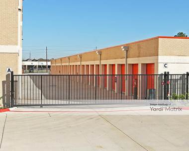 Storage Units for Rent available at 8717 North Sam Houston Pkwy East, Humble, TX 77396