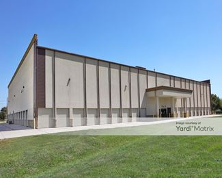 Photo 2 of Public Storage - 10646 Blackhawk Blvd, Houston, TX