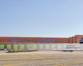 Photo 4 of Storage Place, The - 10000 Emmett F Lowry Expwy, Texas City, TX